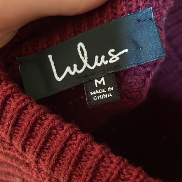Lulu’s sweater - Picture 4 of 4